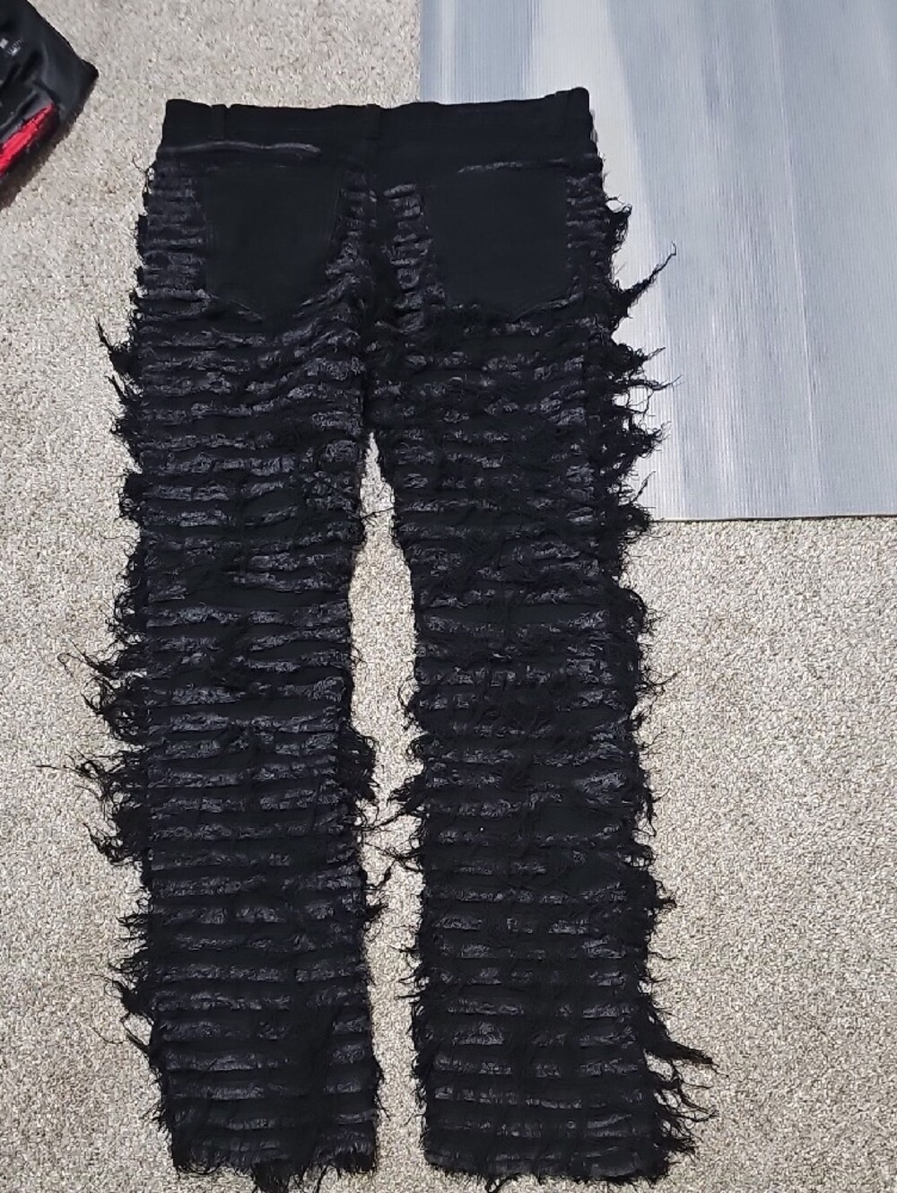 Men's Black Ruffle Texture Lounge Pants - Picture 4 of 5
